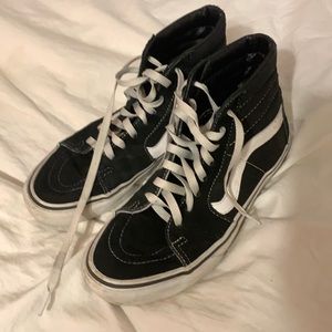 High top black vans